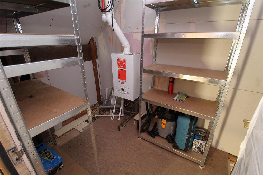 Loft2.JPG