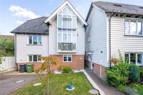 3 bedroom semi-detached house for sale, Forge Lane, Leeds, Maidstone, ME17