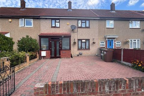 3 bedroom terraced house for sale, Padnall Road, Romford, RM6