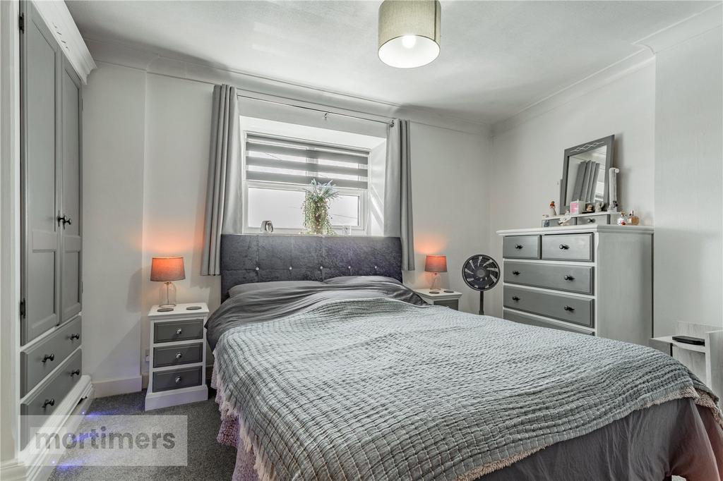 Main Bedroom
