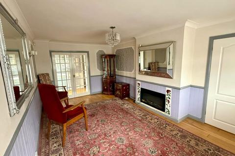 undefined, Sedgley Road, Cheltenham GL52