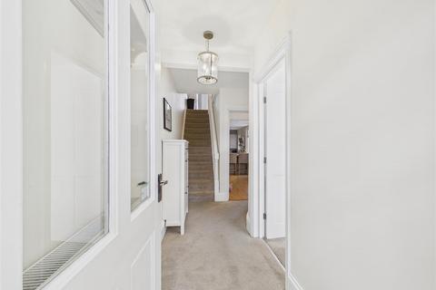 4 bedroom terraced house for sale, Mayfield Avenue, Stratford-Upon-Avon CV37