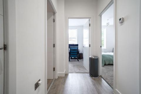 2 bedroom apartment for sale, 22 Royal House, Princes Gate, B91 3QQ