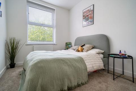 2 bedroom apartment for sale, 22 Royal House, Princes Gate, B91 3QQ