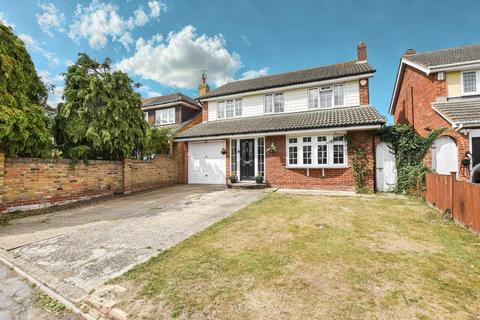 4 bedroom detached house for sale, Manor Road, South Woodham Ferrers