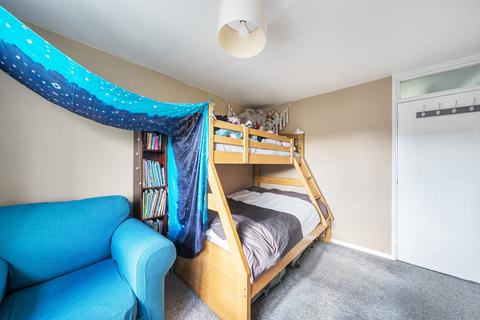 1 bedroom apartment for sale, Firs Close, Mitcham CR4