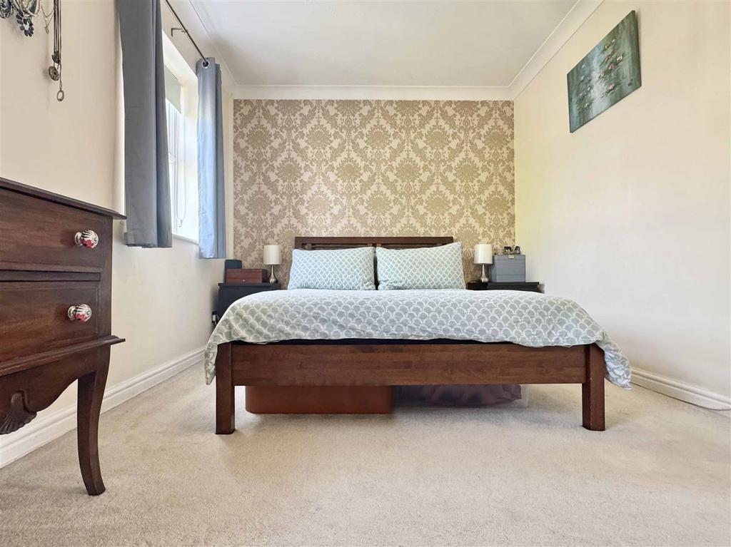 Master Bedroom.jpg
