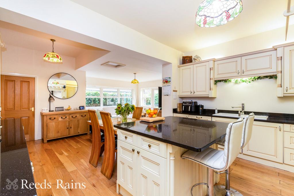 Living Kitchen