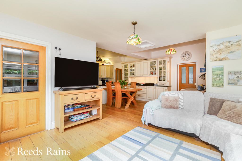 Living Kitchen