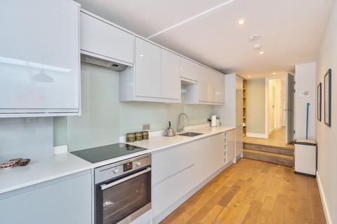 Flat 1, 26 Hanover Park, London, SE15 5HS