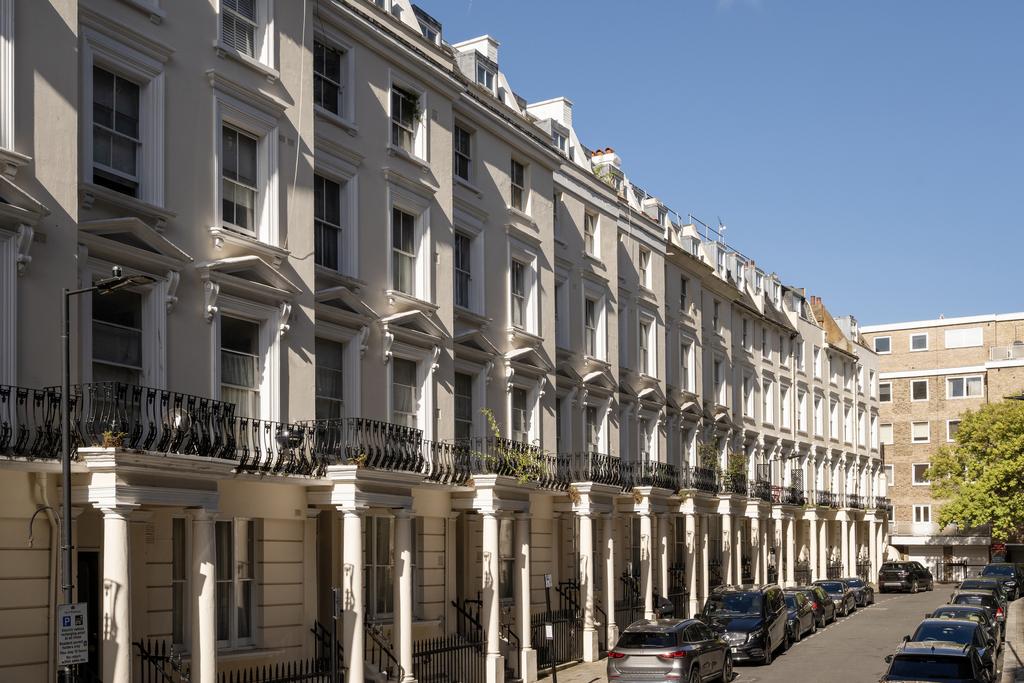 Private Realtor-11 A Westbourne Grove Terrace-1 Lo