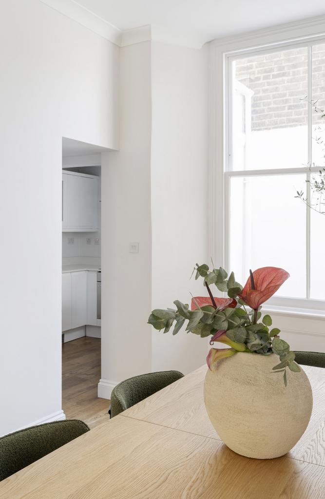 Private Realtor-11 A Westbourne Grove Terrace-11 Lo