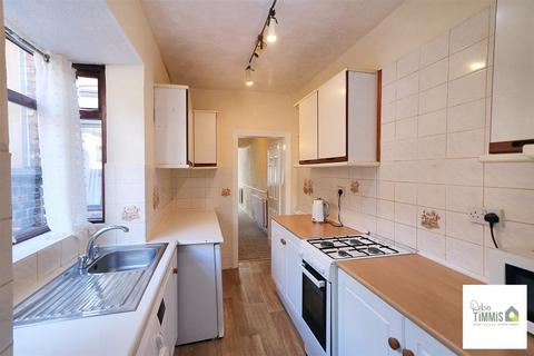 2 bedroom terraced house for sale, Railway Street, Stoke-On-Trent