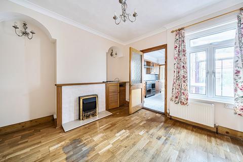 3 bedroom semi-detached house for sale, Cambrian Road, Kent TN4