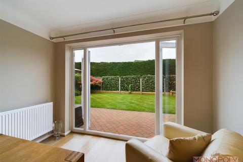 undefined, Alyn Drive, Rossett, Wrexham