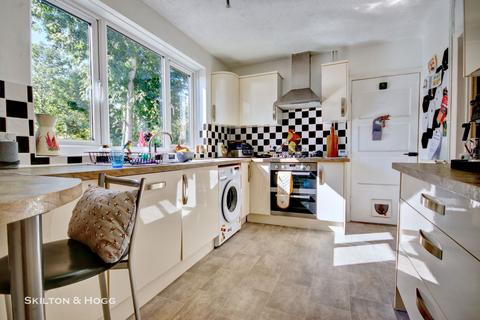 3 bedroom semi-detached house for sale, Lytham Road, Rugby CV22