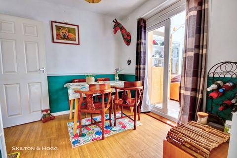 3 bedroom semi-detached house for sale, Lytham Road, Rugby CV22