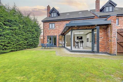 undefined, Main Street, Burton Joyce NG14