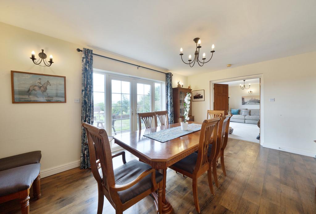 1348692-16-68bb2e...