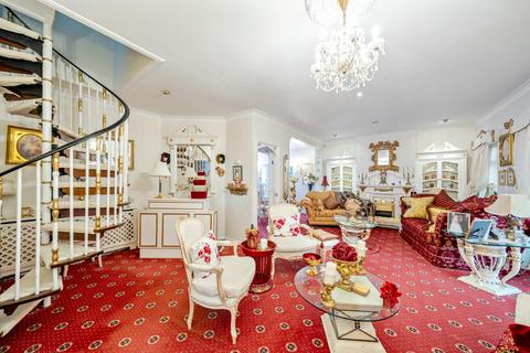 undefined, Ashdale Grove, Stanmore HA7