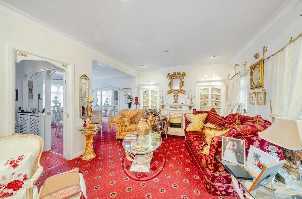 Davidson Frost-Wellings, DFW, Ashdale Grove, Stanm