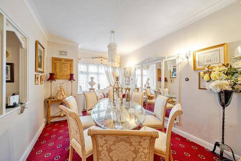 undefined, Ashdale Grove, Stanmore HA7