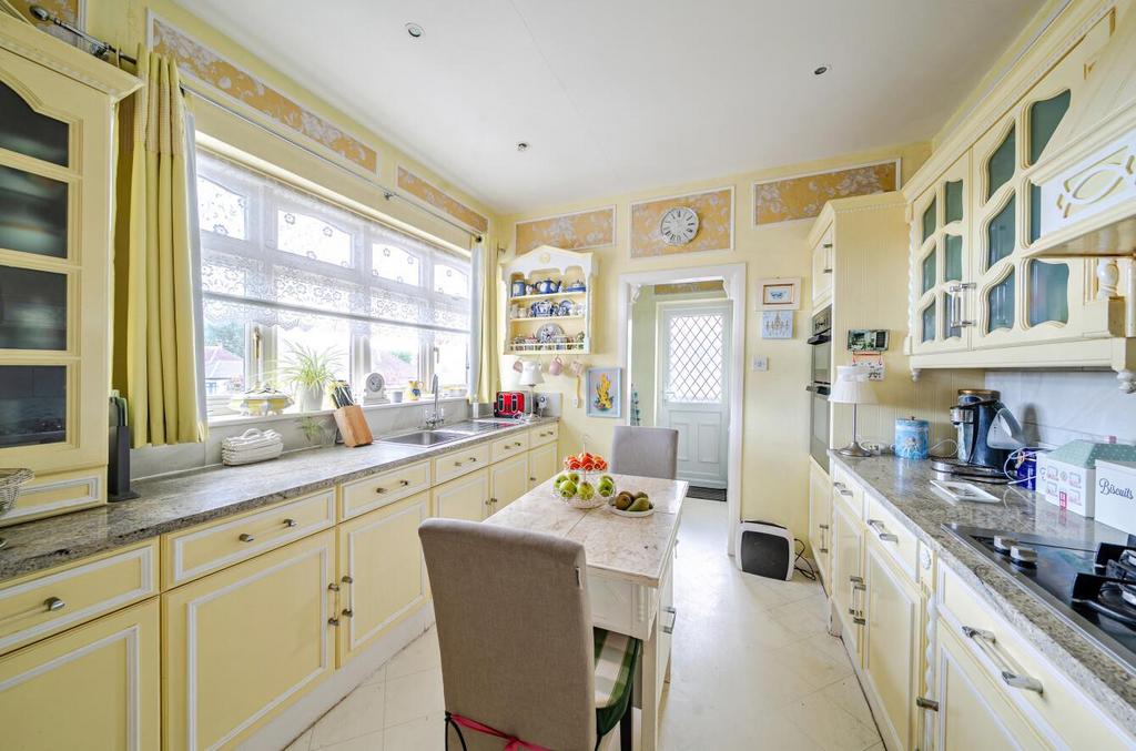 Davidson Frost-Wellings, DFW, Ashdale Grove, Stanm