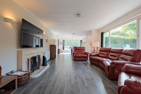 6 bedroom detached house for sale, Allanshaw Gardens, Hamilton