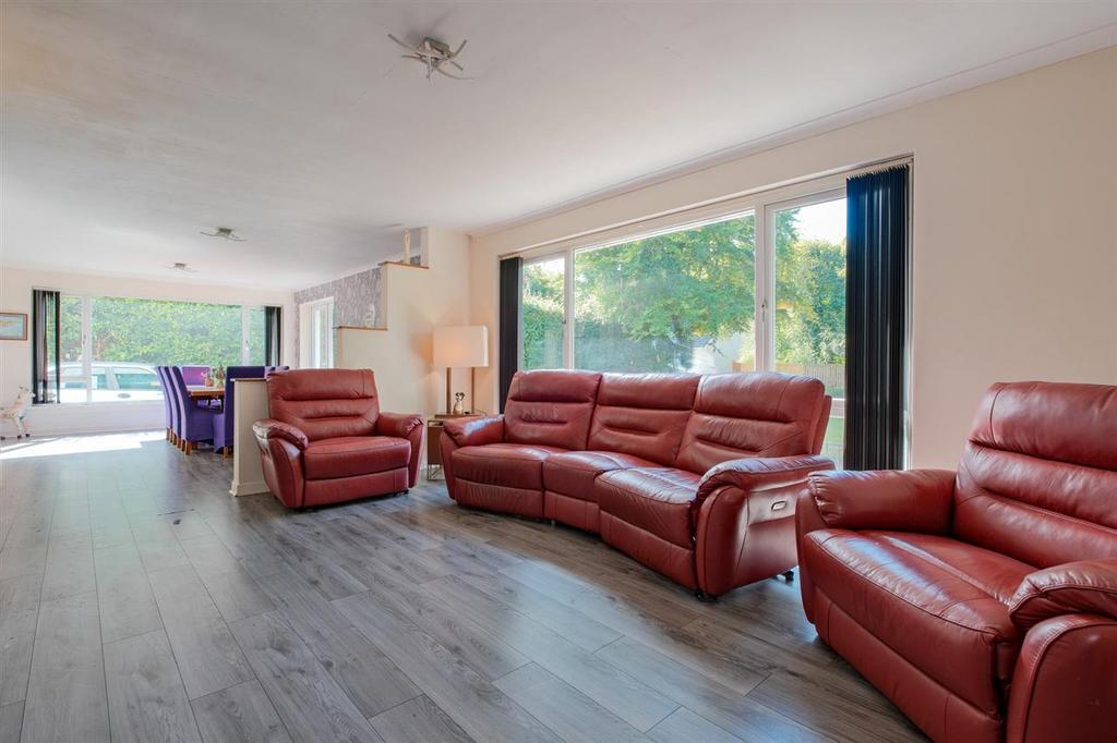 Open Plan Lounge
