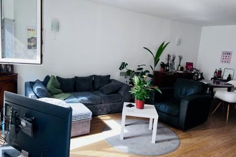 3 bedroom apartment to rent, Cornell Building, Coke Street, London, E1