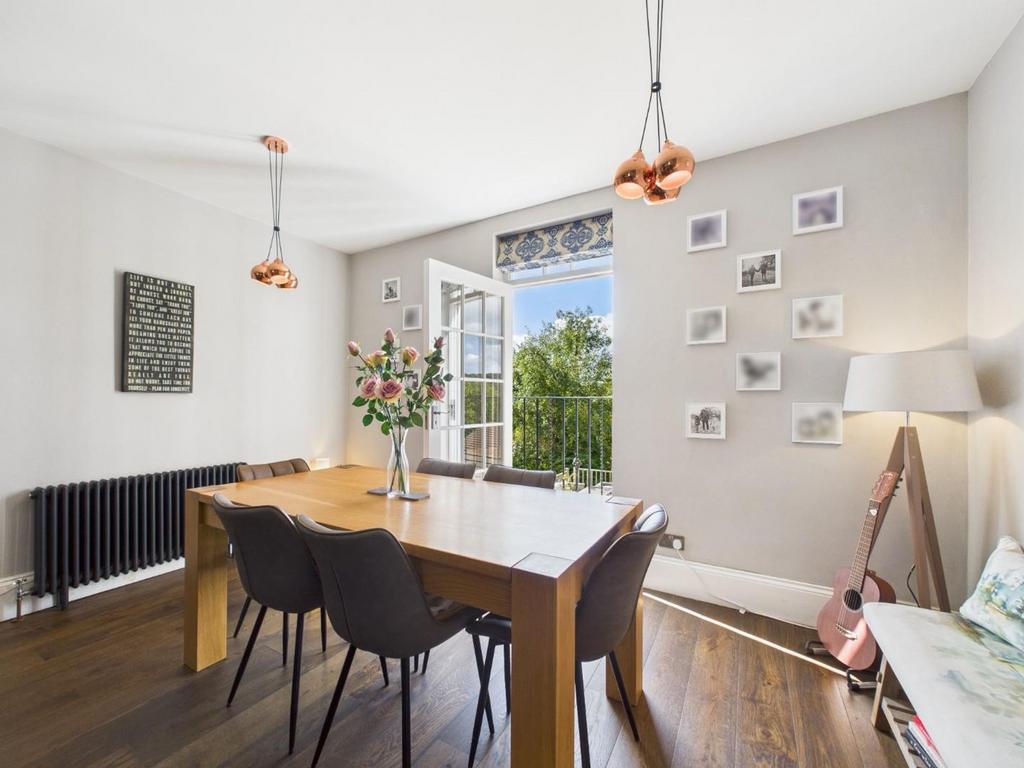 Dining Kitchen