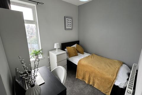 1 bedroom terraced house to rent, Park Street, Cleethorpes, DN35