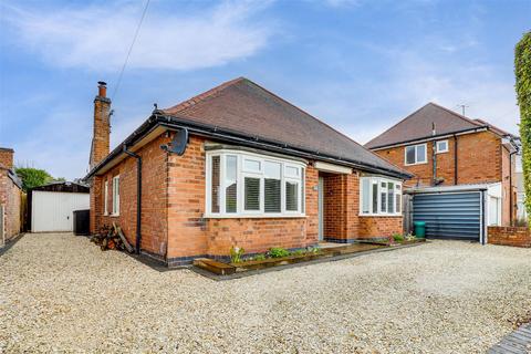 3 bedroom detached bungalow for sale, Roslyn Avenue, Gedling NG4