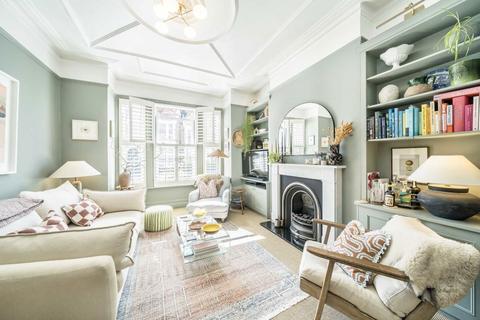 Kingscourt Road, London SW16