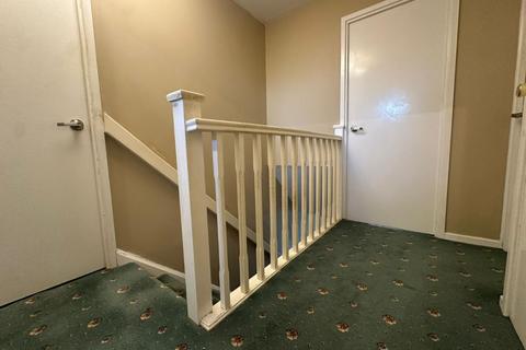 2 bedroom house share to rent, Walton Crescent, Blackburn