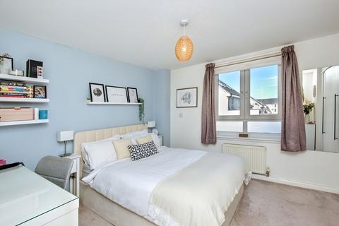 2a Easter Langside Medway, Dalkeith, EH22 2FJ