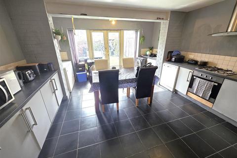 undefined, Frith Close, Corby NN18