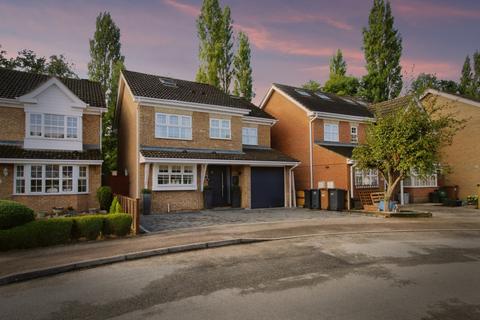 Lawrence Avenue, St Margarets