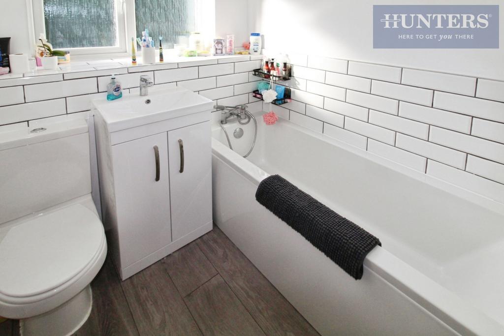 Pbox-kitchen-335724.JPG