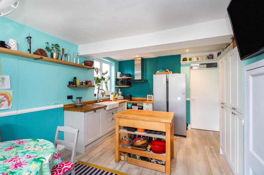 Kitchen/Breakfast Room