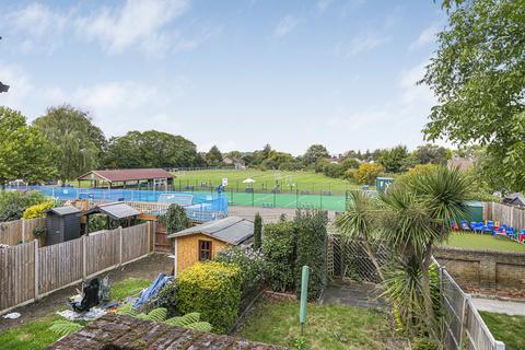 4 bedroom terraced house for sale, Old School Mews, Staines-upon-Thames, Surrey, TW18