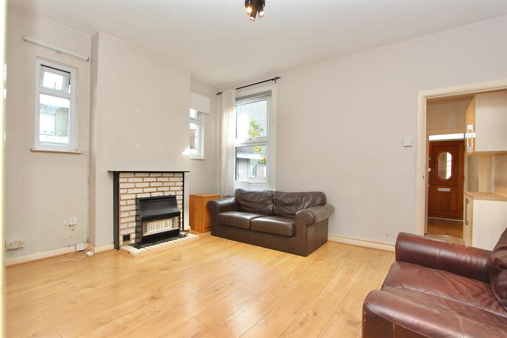 Grainger Road, N22