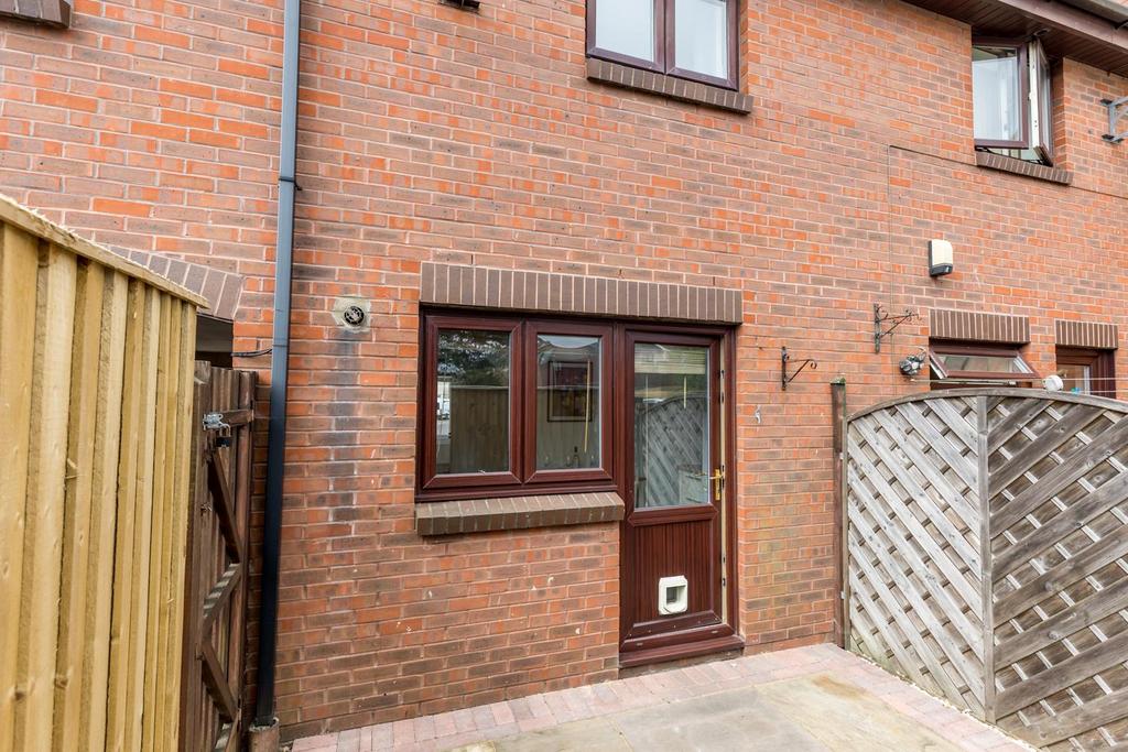 11 Green Gardens-ph15 web72.jpg
