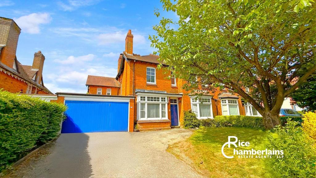 4 bedroom detached house for sale - Photo 30