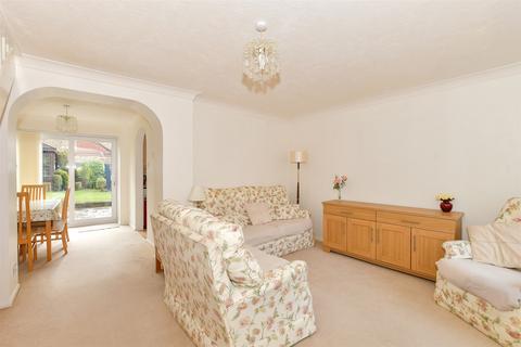 undefined, Winnet Way, Horsham RH13