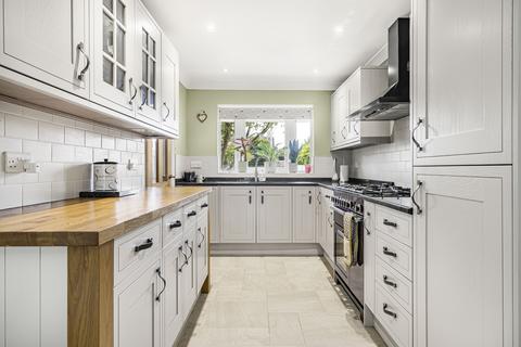 5 Hollytrees, Bar Hill, Cambridge, CB23 8SF