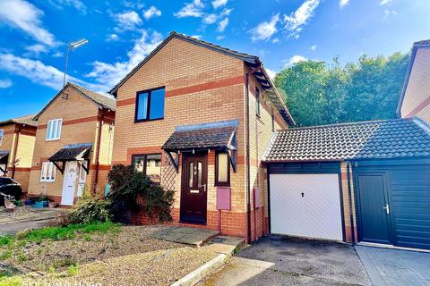 undefined, Kingfisher Close, Woodford Halse NN11