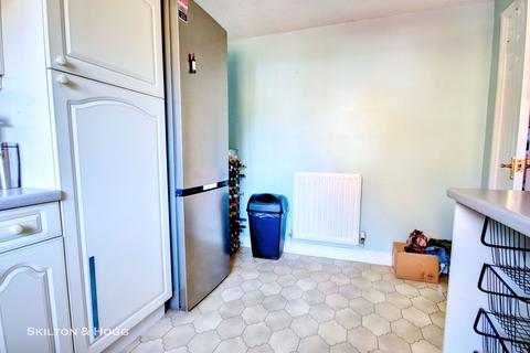 undefined, Kingfisher Close, Woodford Halse NN11