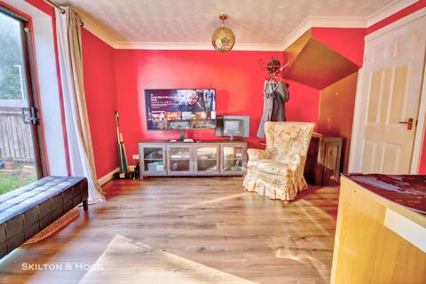 undefined, Kingfisher Close, Woodford Halse NN11