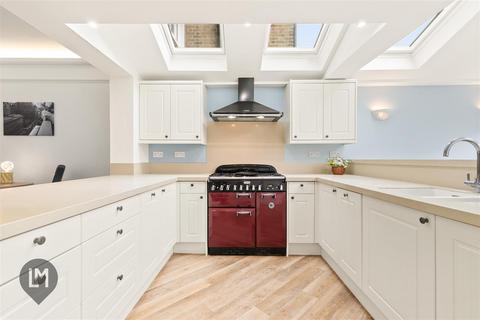 undefined, Balvernie Grove, London